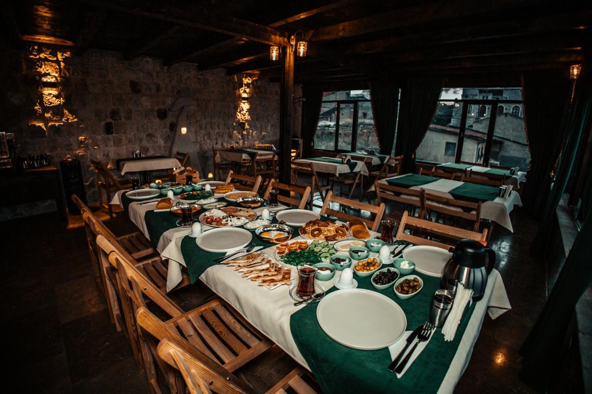 Vanessa Cave House Bed and Breakfast Ουργκούπ Εξωτερικό φωτογραφία