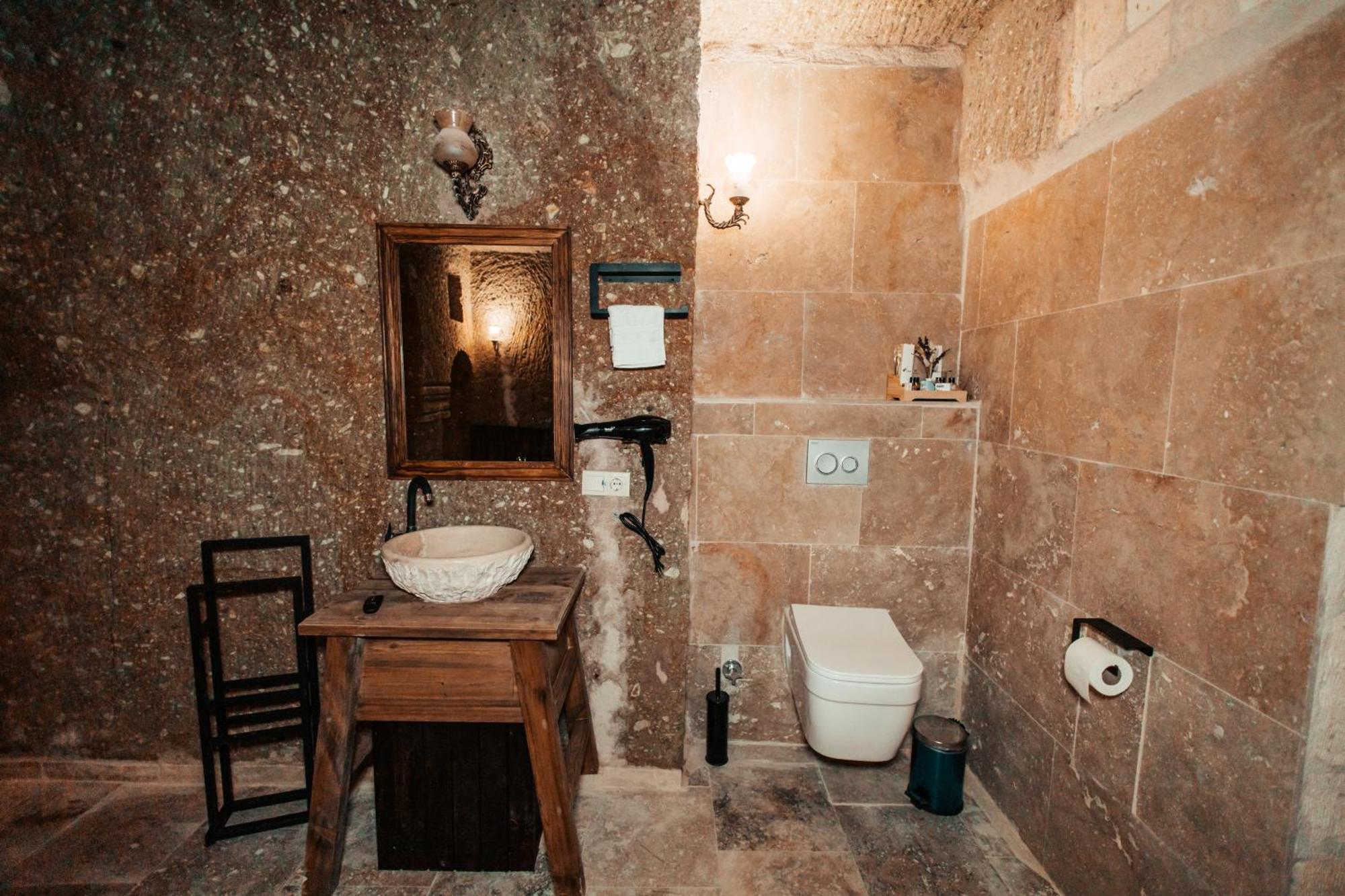 Vanessa Cave House Bed and Breakfast Ουργκούπ Εξωτερικό φωτογραφία