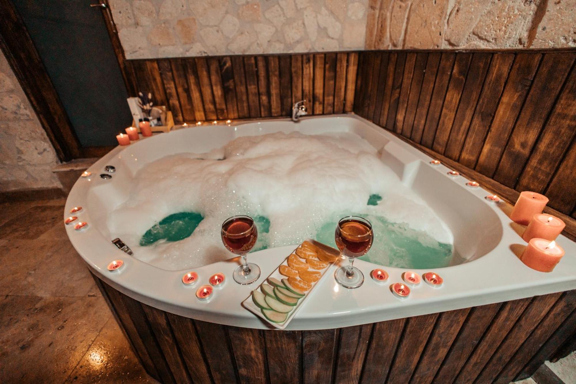 Vanessa Cave House Bed and Breakfast Ουργκούπ Εξωτερικό φωτογραφία