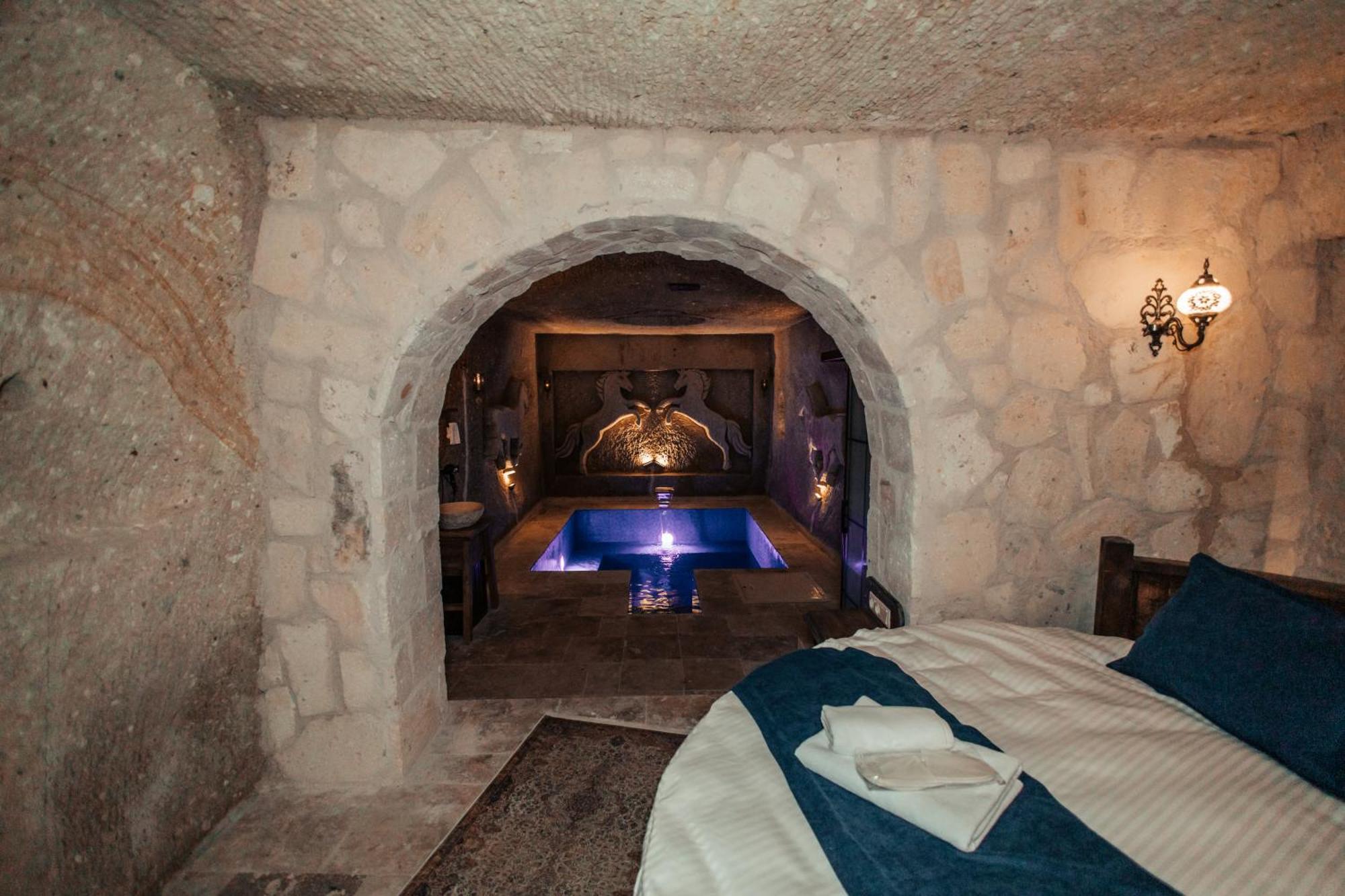 Vanessa Cave House Bed and Breakfast Ουργκούπ Εξωτερικό φωτογραφία